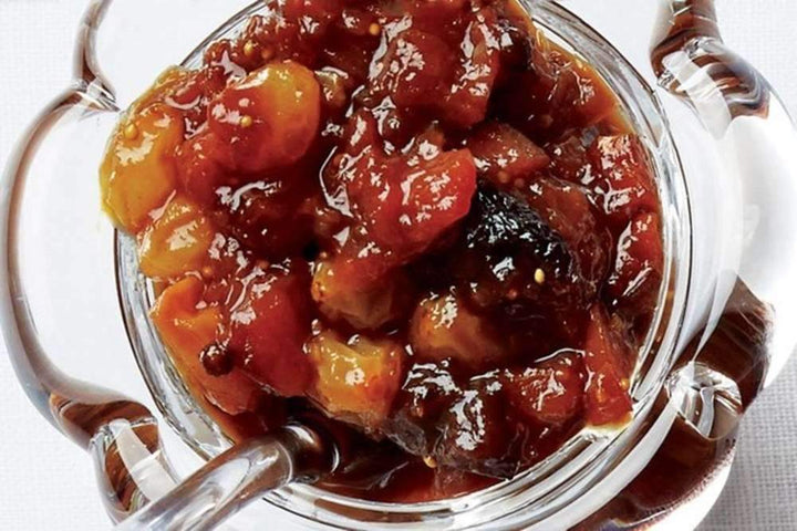 Apple and Dried Fruit Chutney