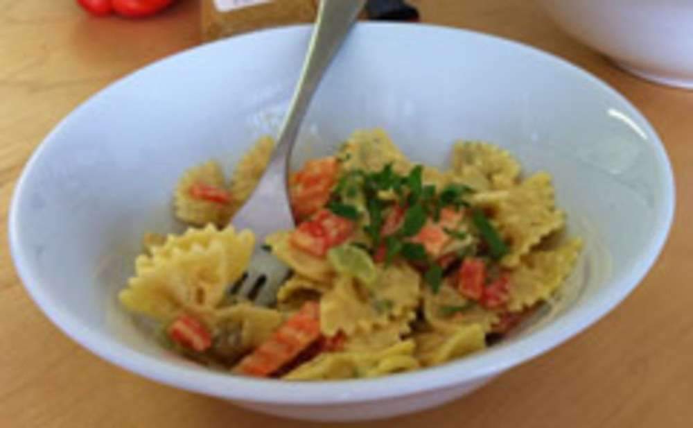 Mediterranean Curry Pasta Salad