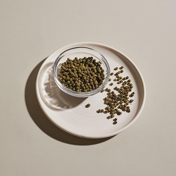 green-peppercorns-1.jpg